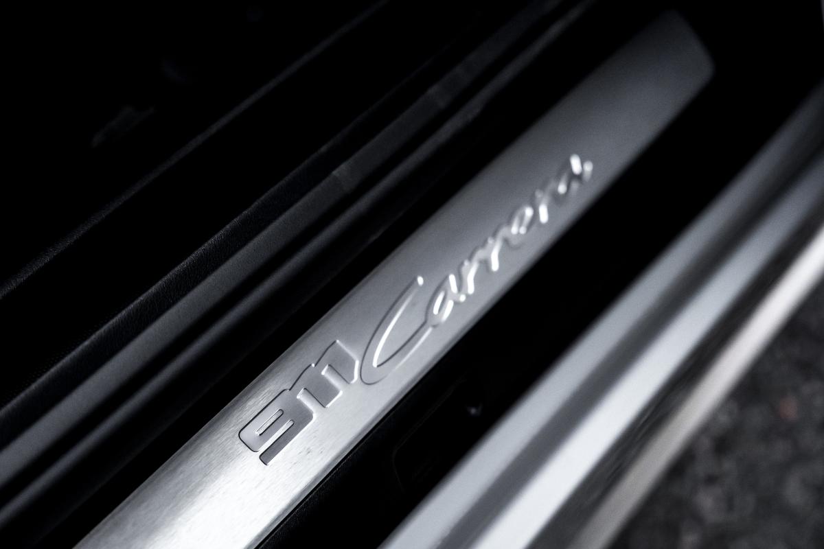 Porsche 911 Carrera Rental in Los Angeles Thumbnail 