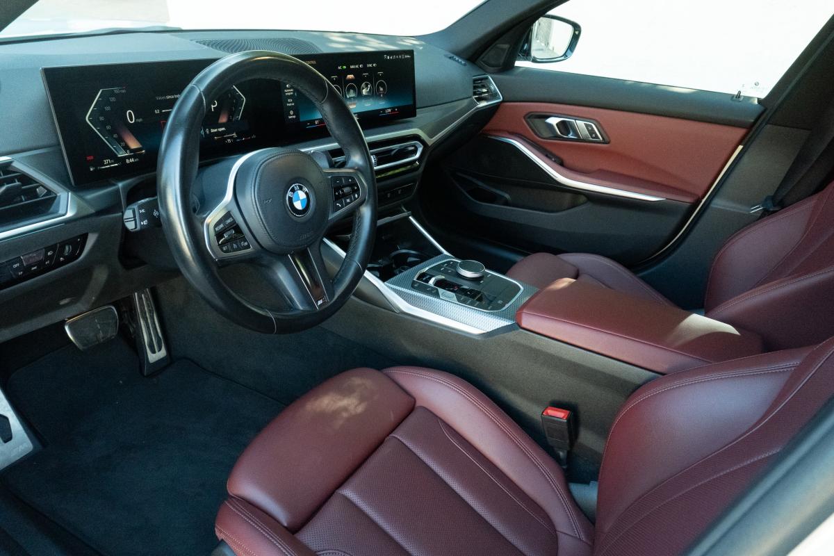 BMW 330i Rental in Los Angeles Thumbnail 