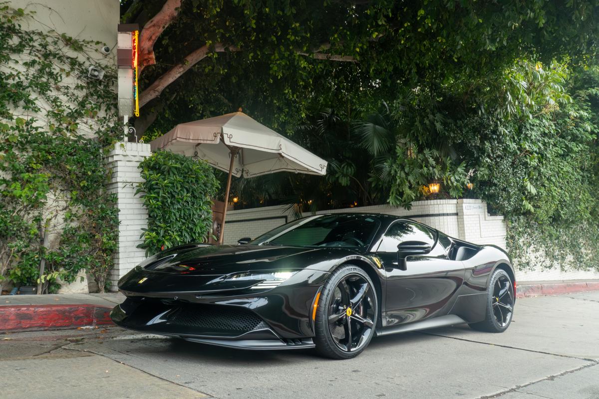 Ferrari SF90 Stradale Coupe Rental in Los Angeles Thumbnail 