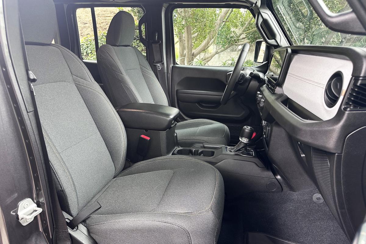 Jeep Wrangler Thumbnail 