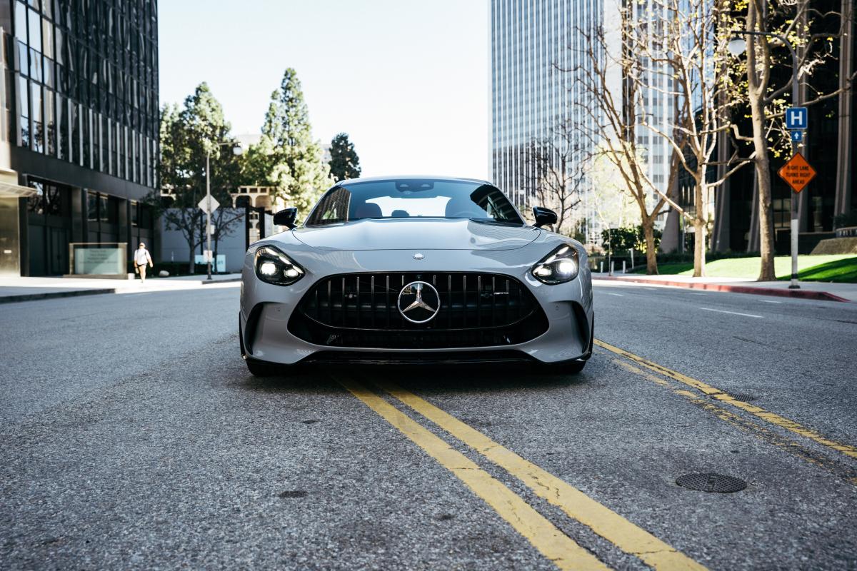 Mercedes AMG GT55 Coupe Rental In Los Angeles Thumbnail 