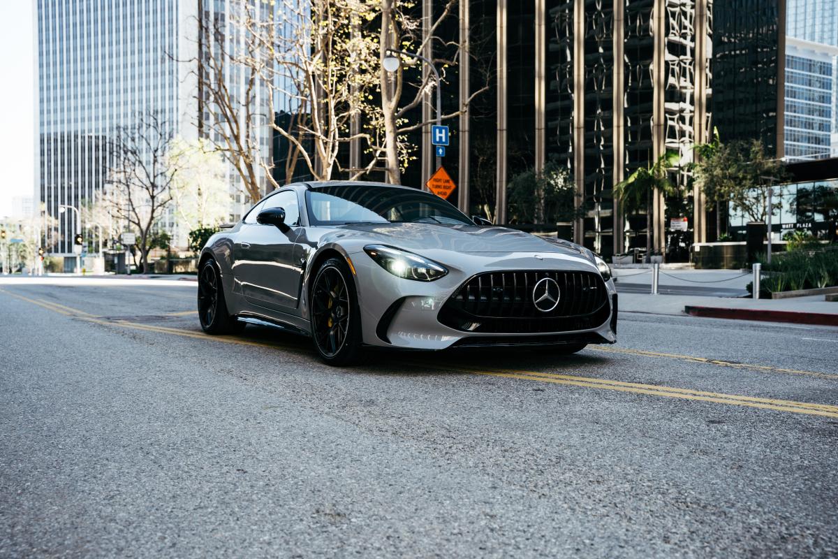 Mercedes AMG GT55 Coupe Rental In Los Angeles Thumbnail 