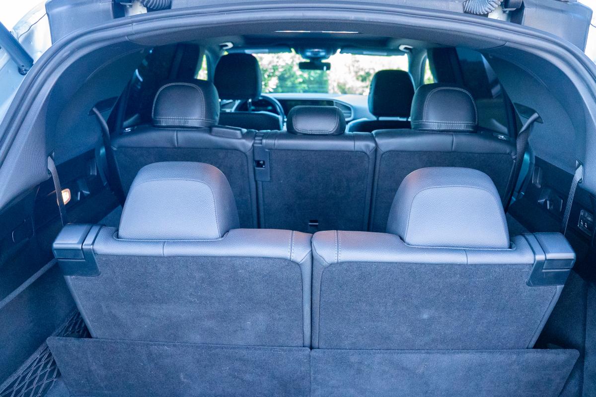 Mercedes-Benz GLE350 Rental in Los Angeles Thumbnail 