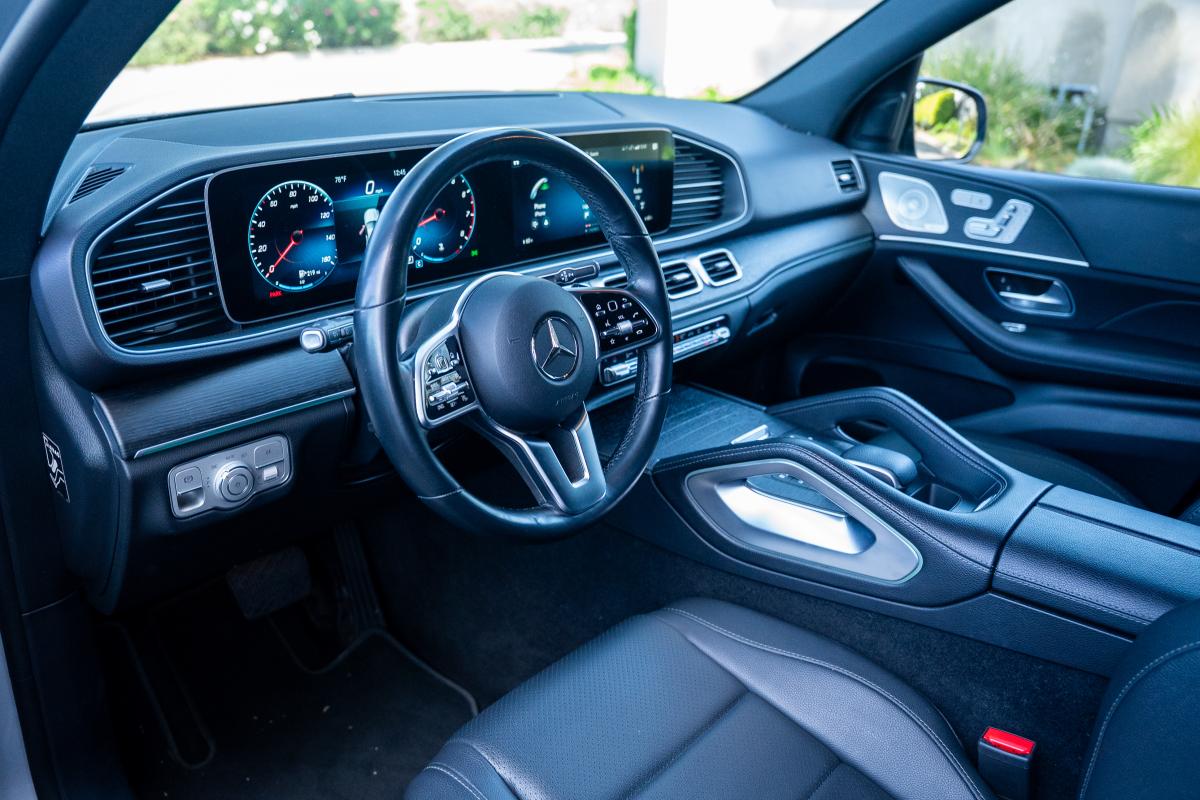 Mercedes-Benz GLE350 Rental in Los Angeles Thumbnail 