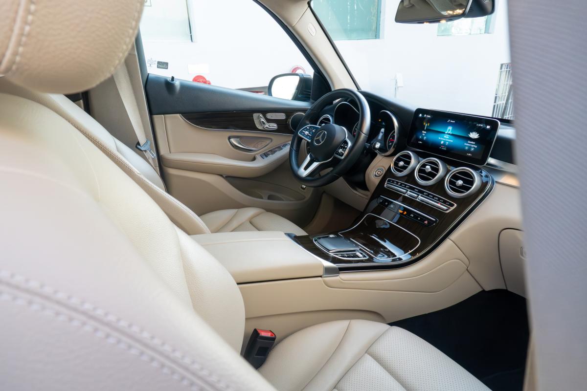 Mercedes-Benz GLC300 Rental in Los Angeles Thumbnail 