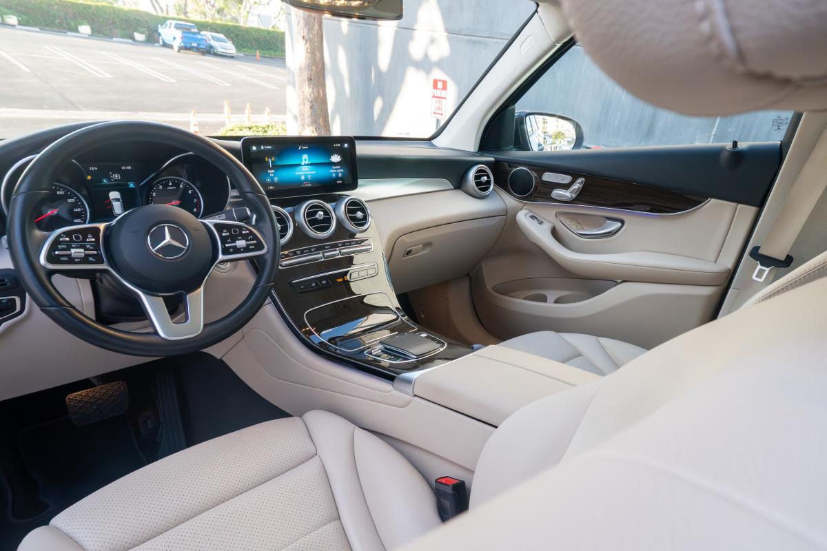 Mercedes-Benz GLC300 Rental in Los Angeles Thumbnail 