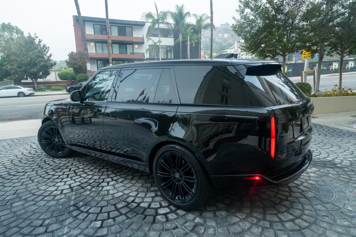 Land Rover Range Rover SE Long Wheelbase in Los Angeles Thumbnail 