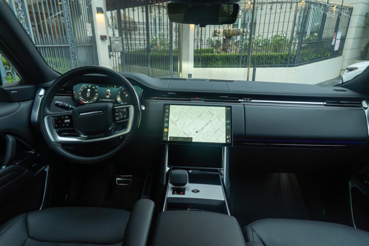 Land Rover Range Rover SE Long Wheelbase in Los Angeles Thumbnail 