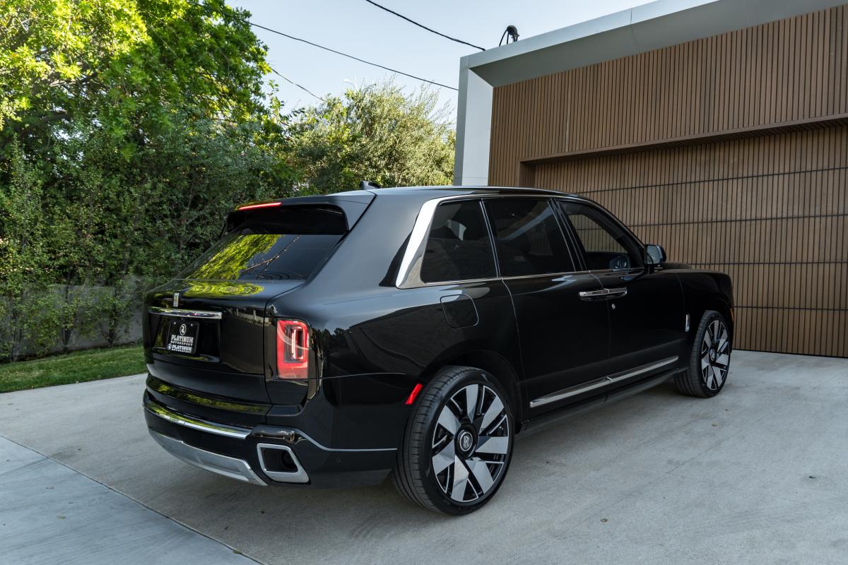 2025 Rolls-Royce Cullinan Series II Rental in Los Angeles Thumbnail 