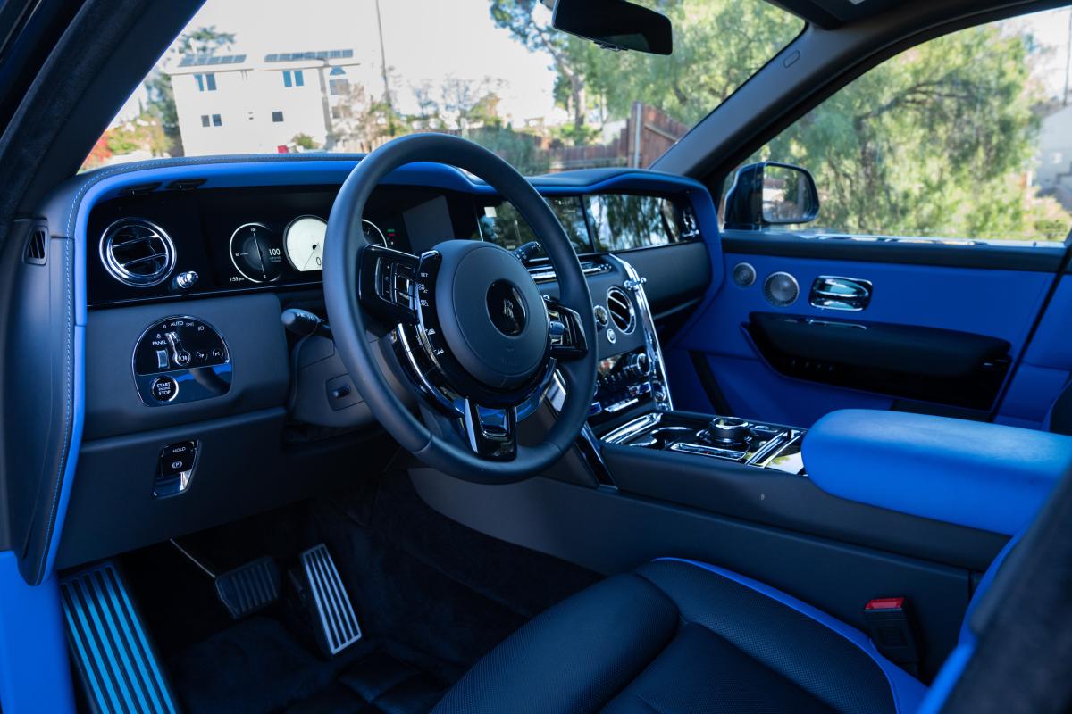 2025 Rolls Royce Cullinan Series II Rental in Los Angeles Thumbnail 