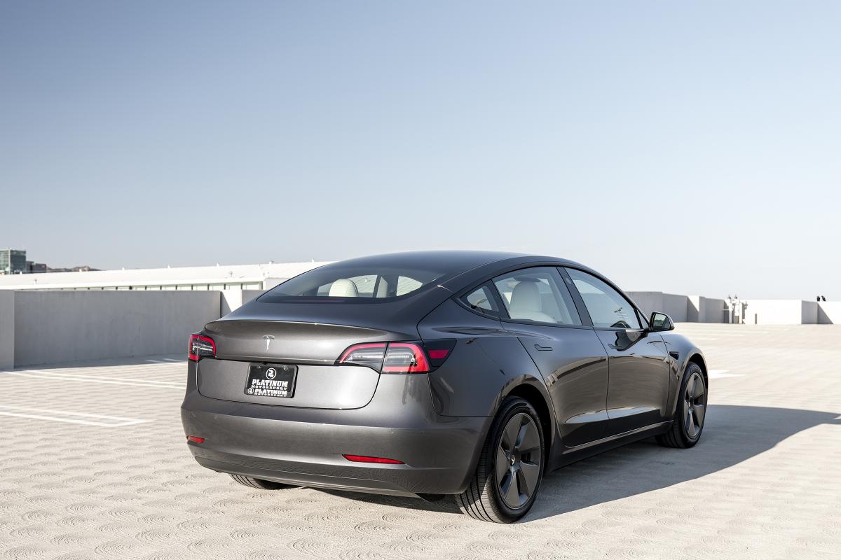 Tesla Model 3 EV Rental In Los Angeles Thumbnail 