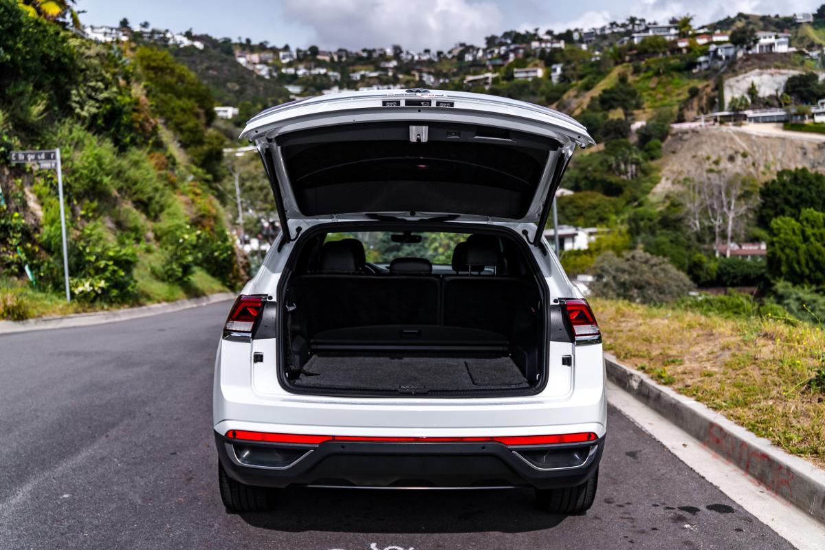 Volkwagen Atlas for Rental in Los Angeles Thumbnail 